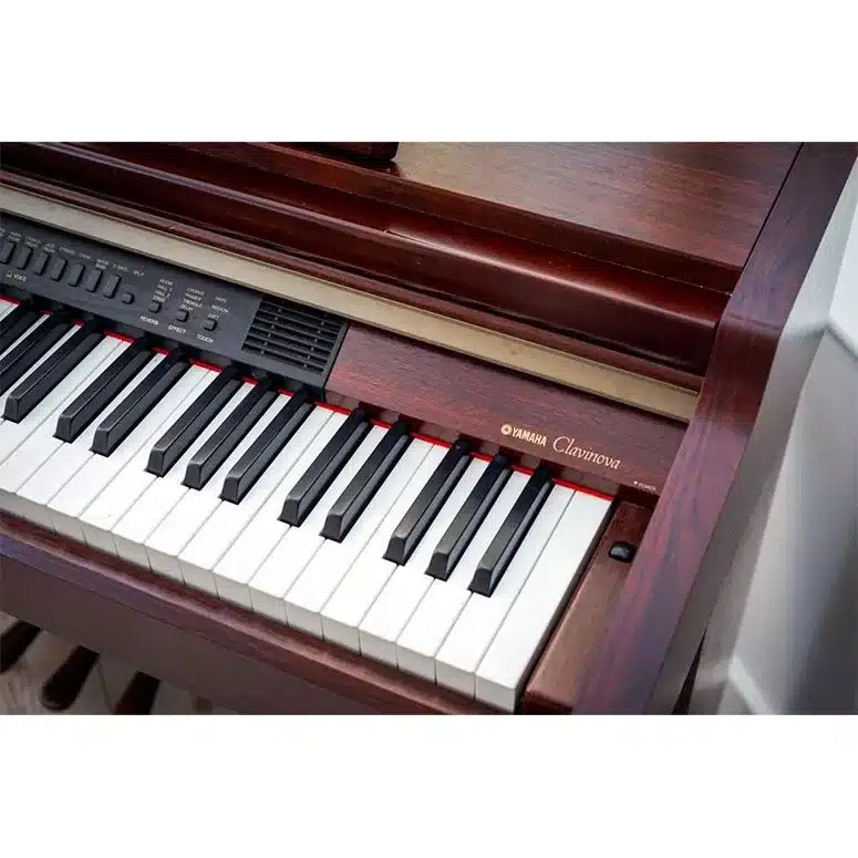 2-piano-dien-yamaha-clp-950r_53ad1d346cc74d098e83c68edff8328f_master