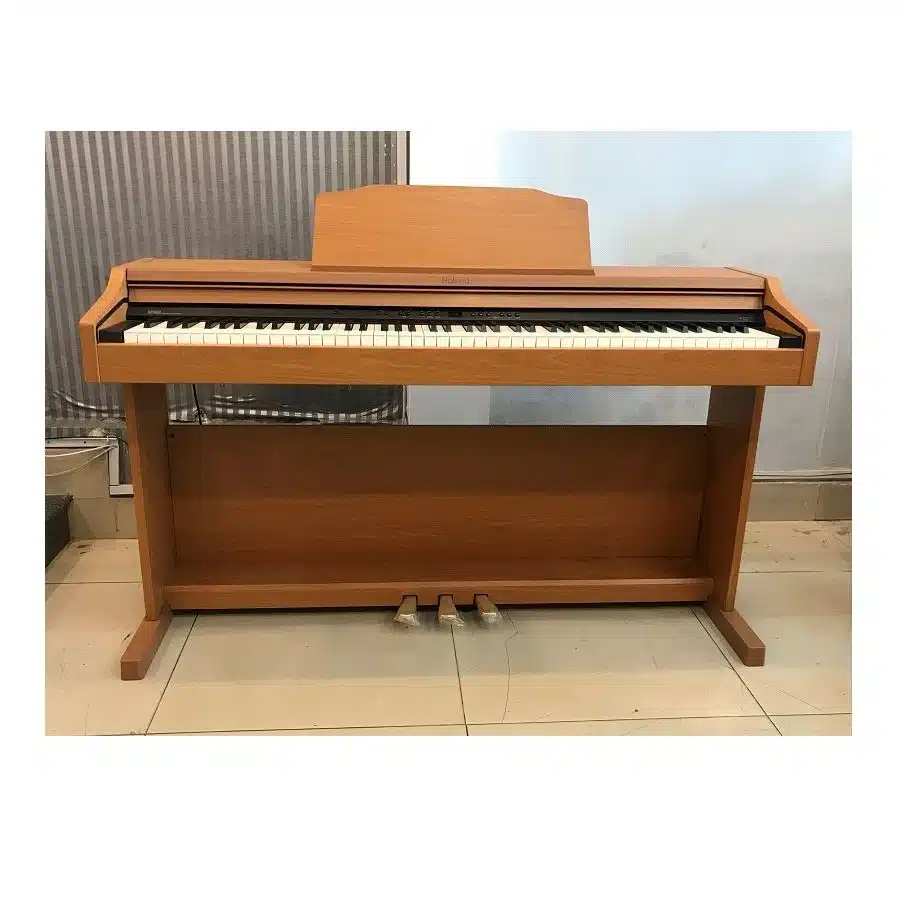 4-roland-rp-401c_master