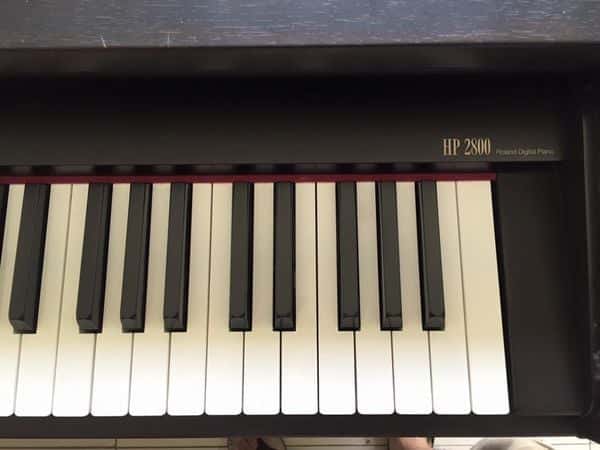 Độ nhạy của bàn phìm Roland HP 2800