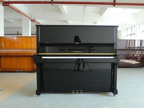 Yamaha U3H
