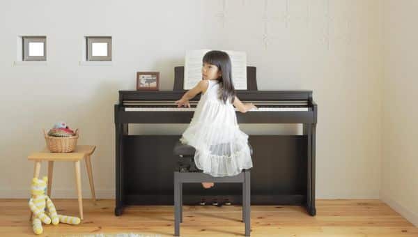 Đàn piano Kawai CN25