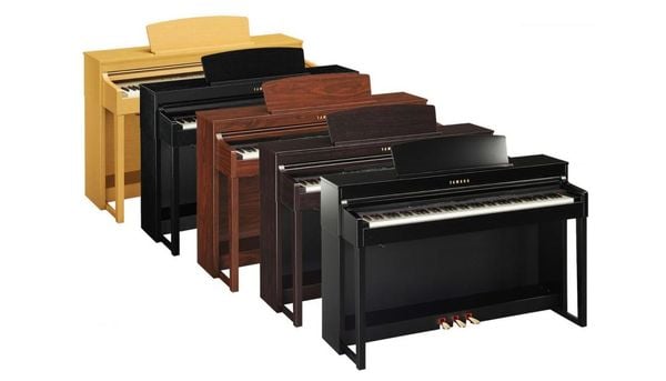 Đàn piano Yamaha CLP-440
